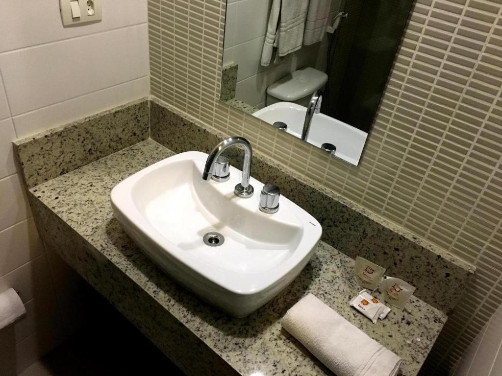 Hotel Lugus São Paulo Kültér fotó